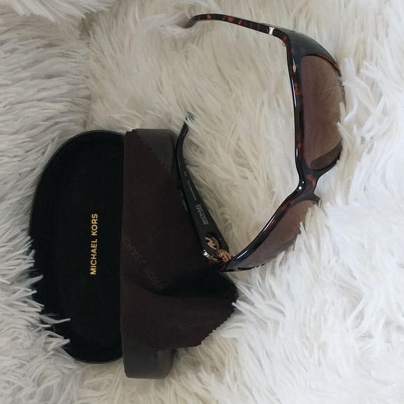 Michael Kors Tortoise Gold Trim Original Case